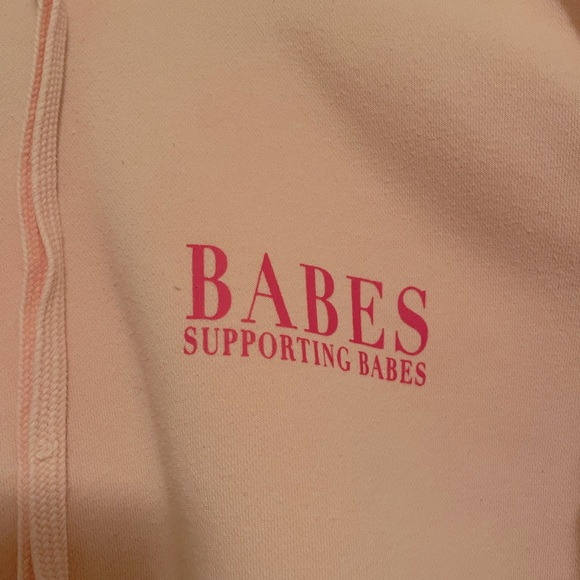 The "BABES SUPPORTING BABES" Big Sister Hoodie | Ballet Slipper XS - Picture 3 of 6